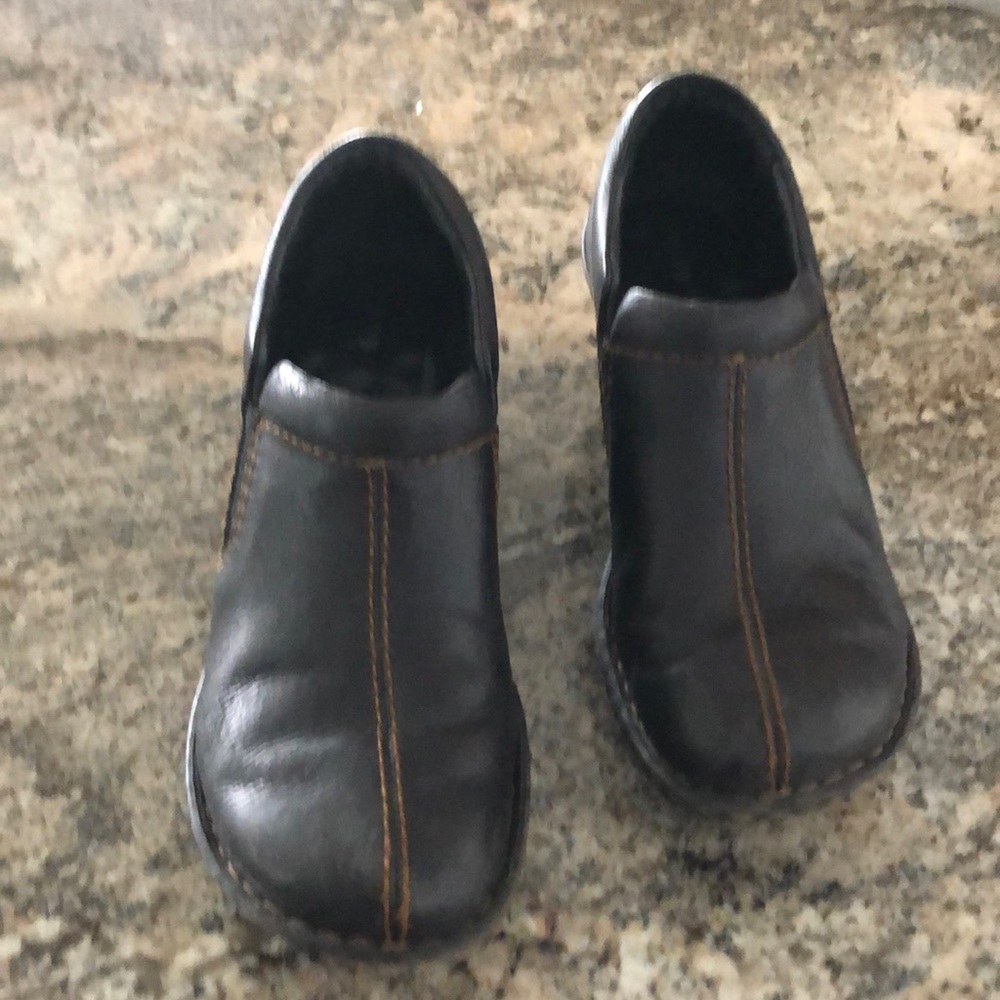 Born wedge shoes